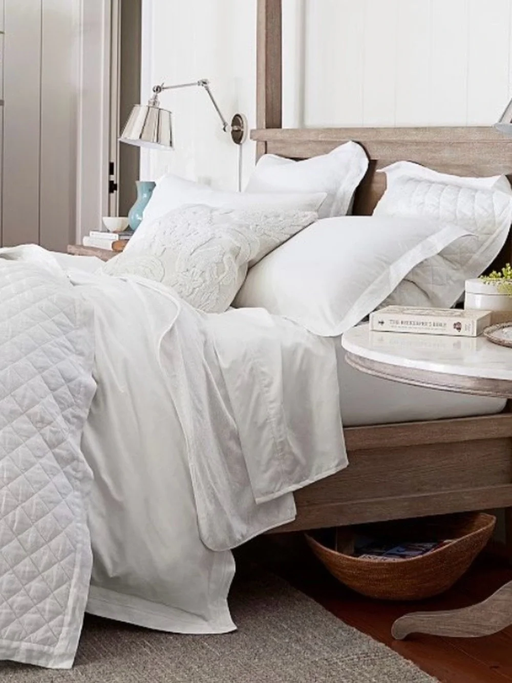 POTTERY BARN 700-Thread-Count Sateen Duvet Cover White